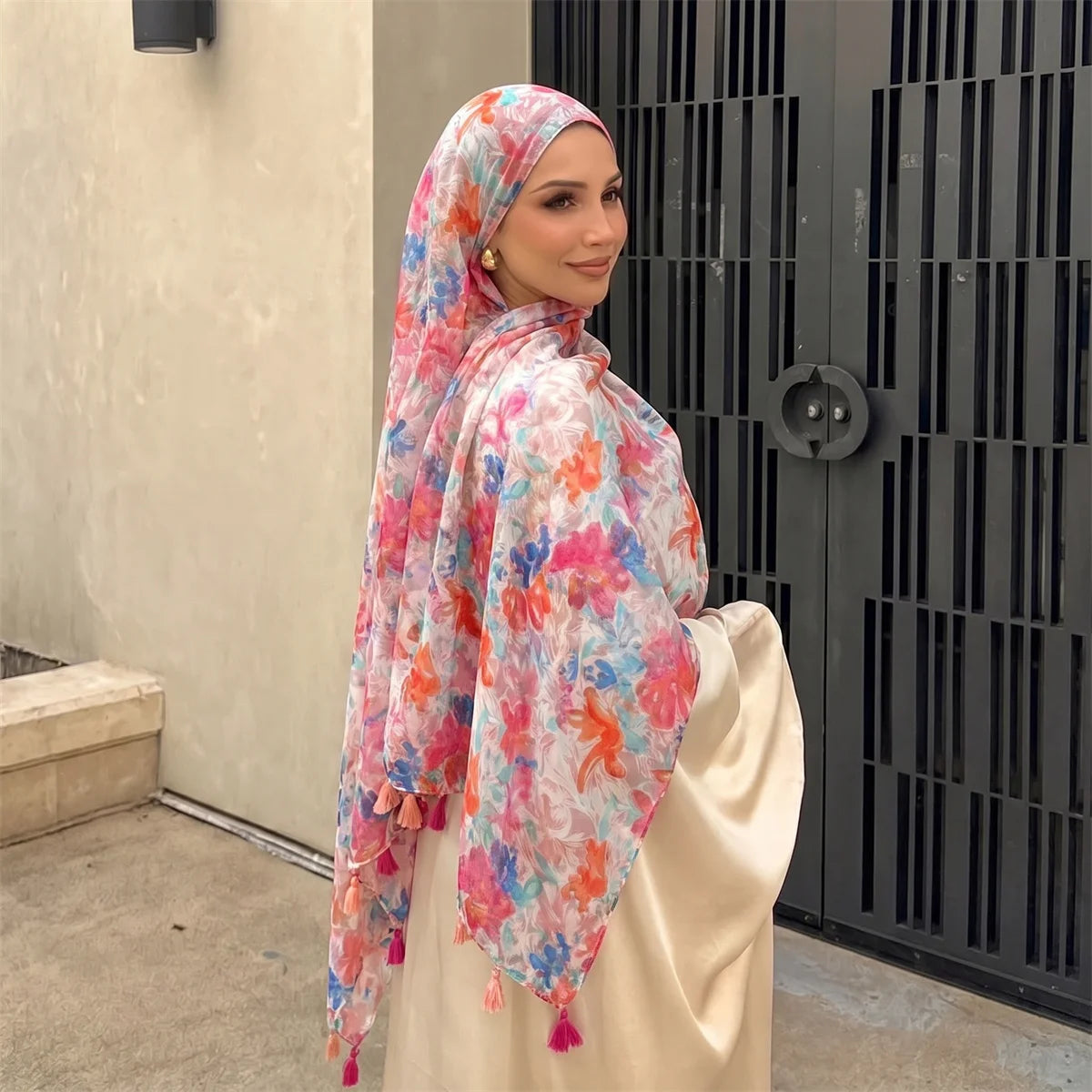 Vintage Paisley Print Tassel Hijab Scarf Women Soft Cotton Linen Shawl Wrap Lightweight Muslim Headscarf Autumn Summer Accessory