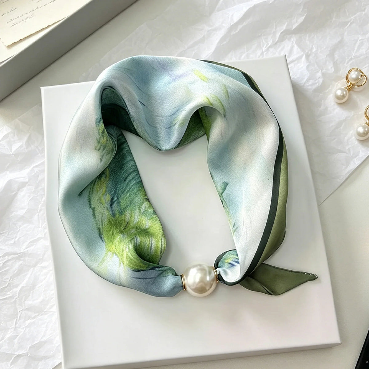 Luxury Knight Pearl Magnetic Scarf Women Summer Versatile Breathable Neckerchief Fashion Artistic Accessory Neck Wrap Scarves