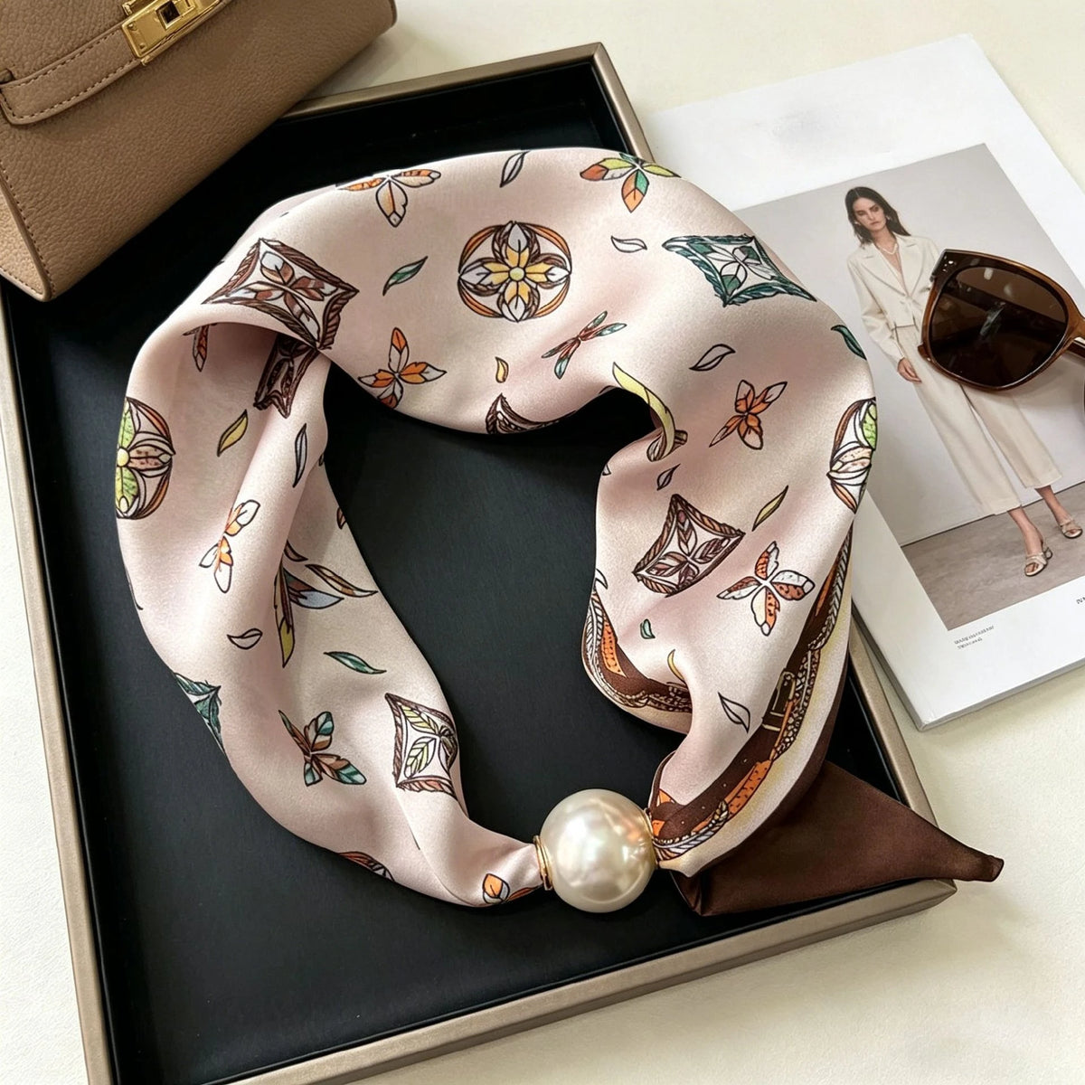 Luxury Knight Pearl Magnetic Scarf Women Summer Versatile Breathable Neckerchief Fashion Artistic Accessory Neck Wrap Scarves