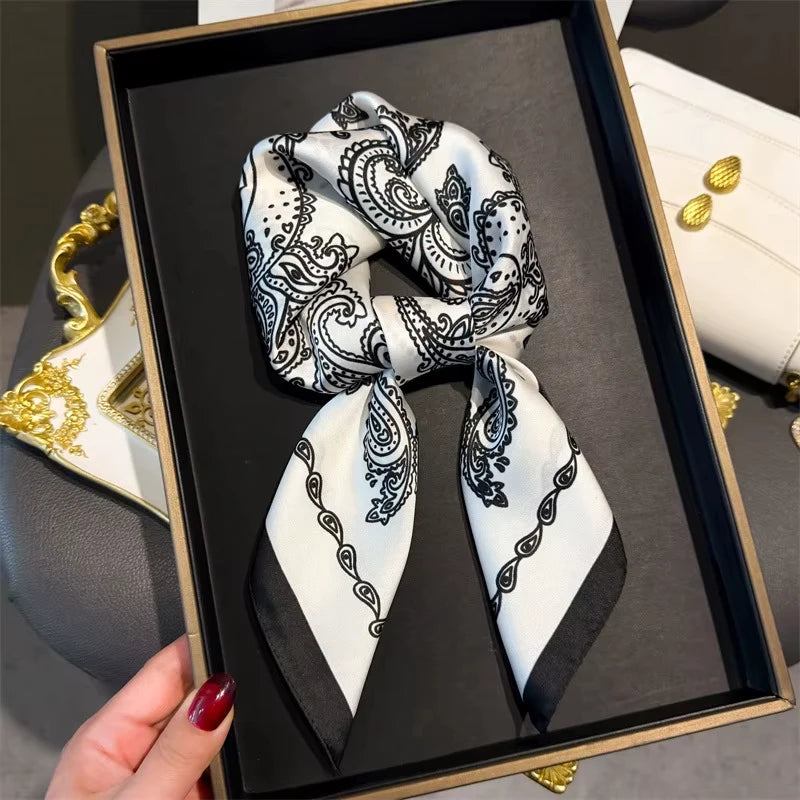 2025 New Fashion 70X70cm Women's Scarf Silk Paisley Print Scarf Square Shawl Decorative Headband Neck Luxury Design Bandana