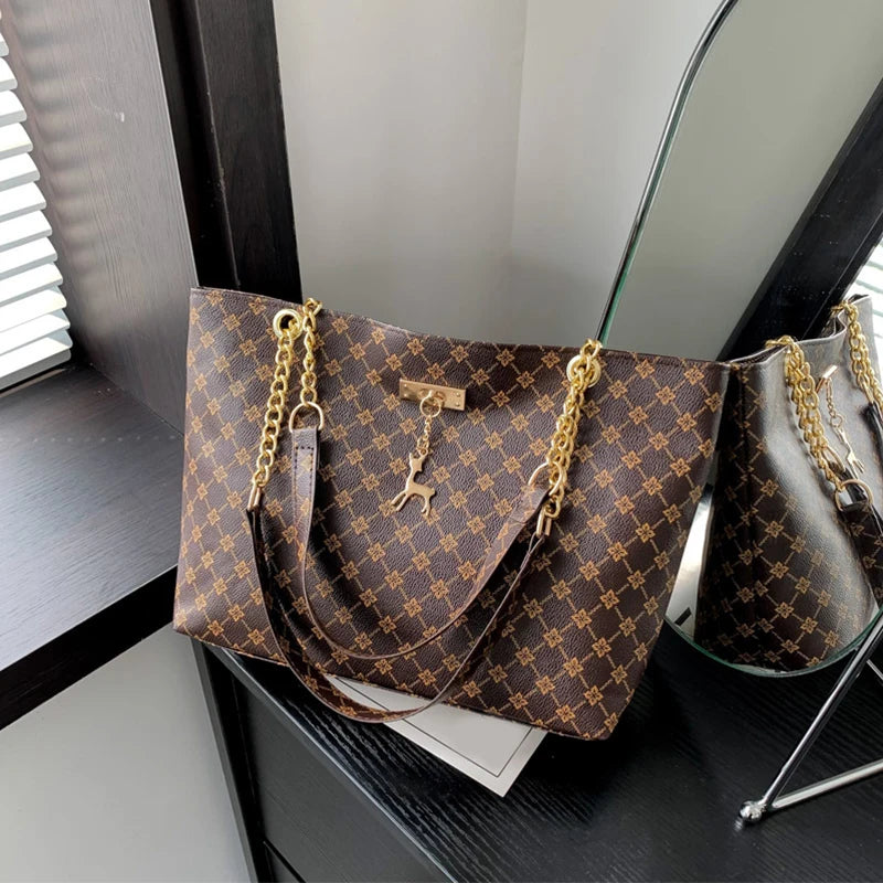 Women Luxury Design Tote Bag  Large Capacity Handbag Fashion Printing Shoulder Bag Trendy New Shopping Bag Purse