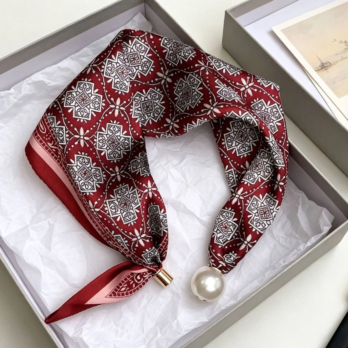 Luxury Knight Pearl Magnetic Scarf Women Summer Versatile Breathable Neckerchief Fashion Artistic Accessory Neck Wrap Scarves
